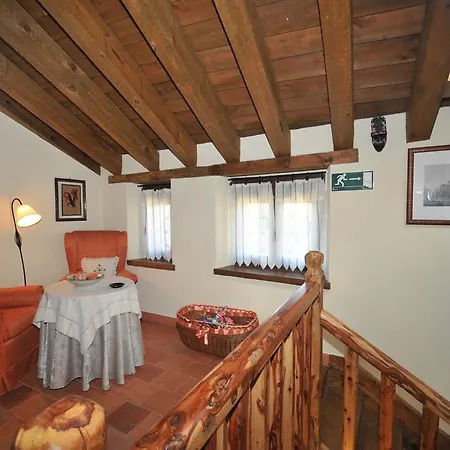 בית כפרי La Fuente De Pavia